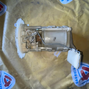 Бензонасос Nissan Sunny B15 1 трубка 17cm дефект трубки