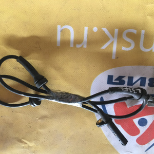 Датчик ABS Nissan Teana L33 перед, лев 2WD
