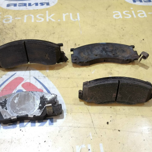 Колодки тормозные Toyota Lite Ace Noah/Town Ace Noah CR50/CXR10/CXR20/SR50/TCR10/TCR20/KR52/CR52 3S-FE ОСТАТОК 80-90%(25-14) F 04465-27120/PF-1273