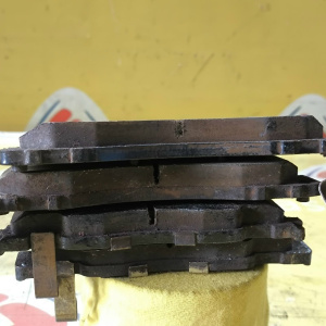 Колодки тормозные Toyota Lite Ace Noah/Town Ace Noah CR50/CXR10/CXR20/SR50/TCR10/TCR20/KR52/CR52 3S-FE ОСТАТОК 80-90%(25-14) F 04465-27120/PF-1273