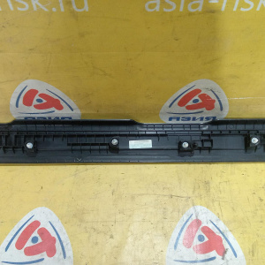 Накладка на порог салона Land Rover Range Rover Evoque L538 204PT '2013 перед, прав BJ3213200
