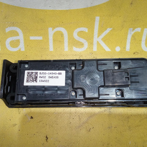 Пульт стеклоподъемника Land Rover Range Rover Evoque L358 204PT '2013 перед, прав Правый руль BJ3214540BB