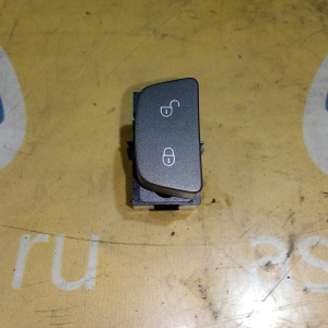 Кнопка открывания двери Land Rover BJ3214017AB Range Rover Evoque L358 204PT '2013