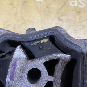 Подушка двигателя Land Rover 204PT Range Rover Evoque L538 '2013 R н BJ326L063AA, LR032311