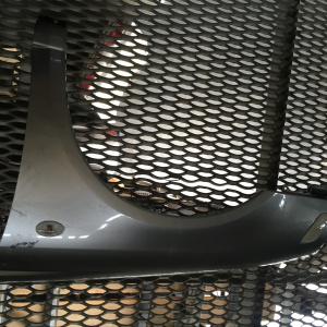 Крыло SUBARU Impreza GG2 '2000-2002 перед, лев лупатая 57110-FE010