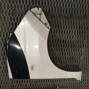 Крыло Toyota Tank M910A перед, прав