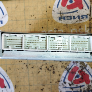 Компьютер Subaru Legacy 22611AH121 / 112200-5885 EJ20 BP5