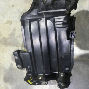 Подкрылок Toyota Tank M910A перед, лев 53876-B1130