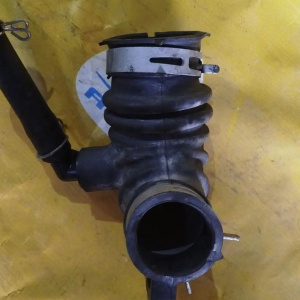 Гофра впускного коллектора Toyota 1KRFE Tank M910A резиновая 17771-B1130