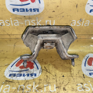 Подушка двигателя SsangYong G23D/M161E23/161.951 Actyon AJ/QJ/GAB/Y290 '2014 2.3L 5MT R 2072009A00