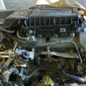 Двигатель Mazda ZJ-337937 проег 69т.км Demio DY3W-311735