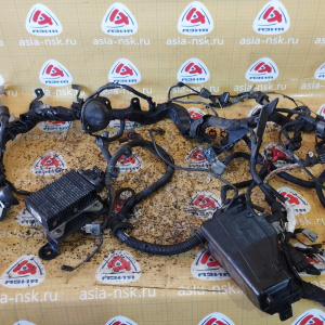 Коса ДВС Mitsubishi 4G93 GDI Galant EA1A-0303419 2WD a/t + блок управления  на форсунки  MD340897 +  компьютер на ДВС MR420926 и акпп MR498544 ( ТНВД