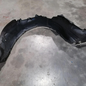 Подкрылок NISSAN Cefiro A32 L 63841-40U10