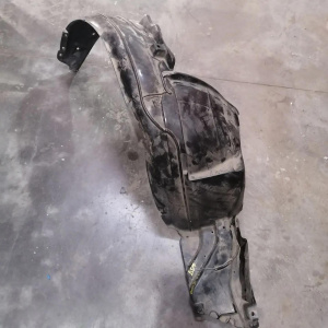 Подкрылок SUBARU Impreza GG2/GG3 '1999-2002 перед, прав Дефект 59110-FE000