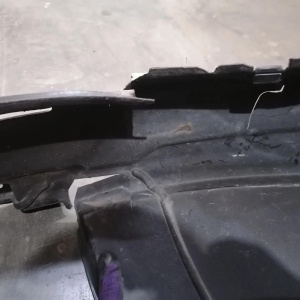 Подкрылок SUBARU Impreza GG2/GG3 '1999-2002 перед, прав Дефект 59110-FE000