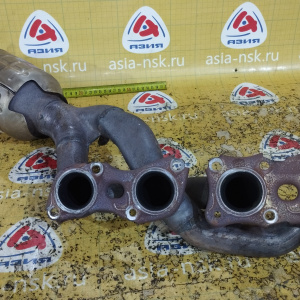 Коллектор выпускной Toyota/Lexus 1UR-FSE LS460 USF40 с катализатором R 17104-38020