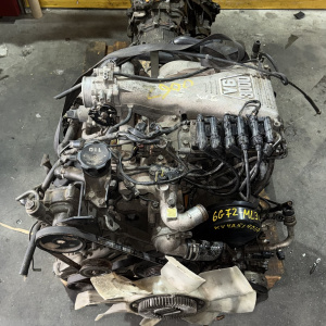 Двигатель Mitsubishi 6G72-ML3499 24 VALVE ФИЛЬТР С ЛЕВА Challenger K96W