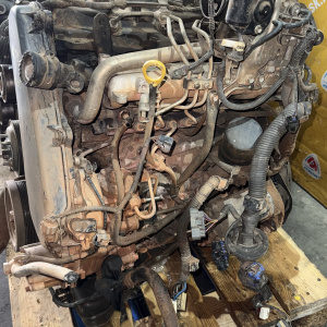 Двигатель Toyota 2KDFTV-9768201 ТНВД 22100-0L020 Hiace/Hilux Pick Up KUN25